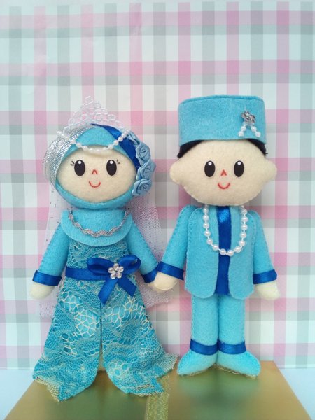 Detail Boneka Pengantin Flanel Nomer 44