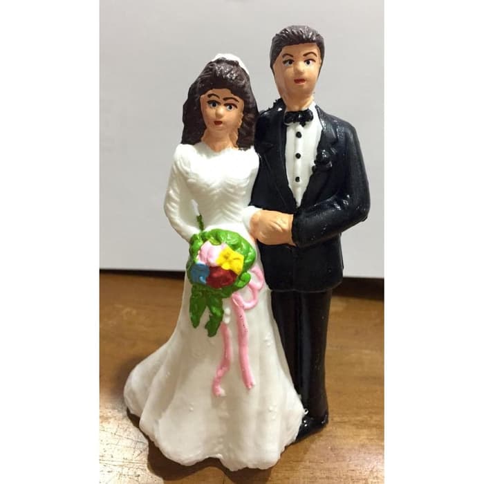 Detail Boneka Pengantin Hiasan Kue Nomer 40