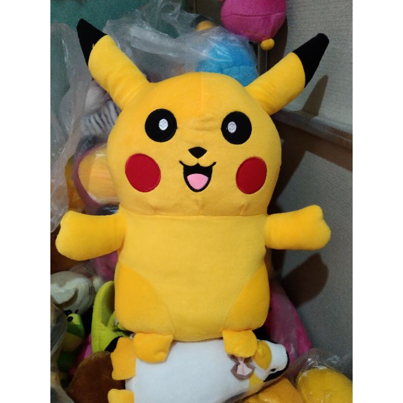 Detail Boneka Pikachu Besar Nomer 42