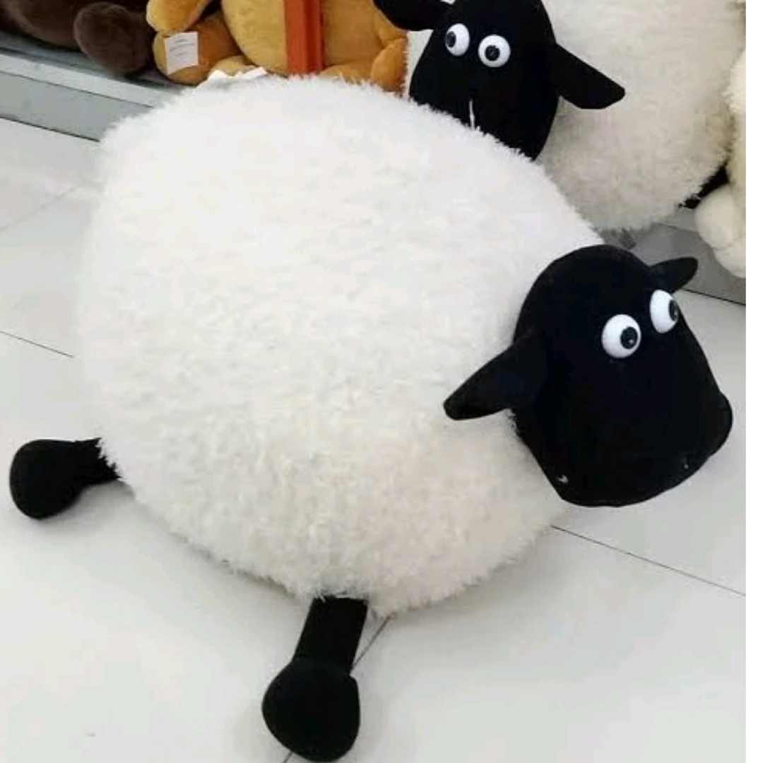 Detail Boneka Shaun The Sheep Nomer 6