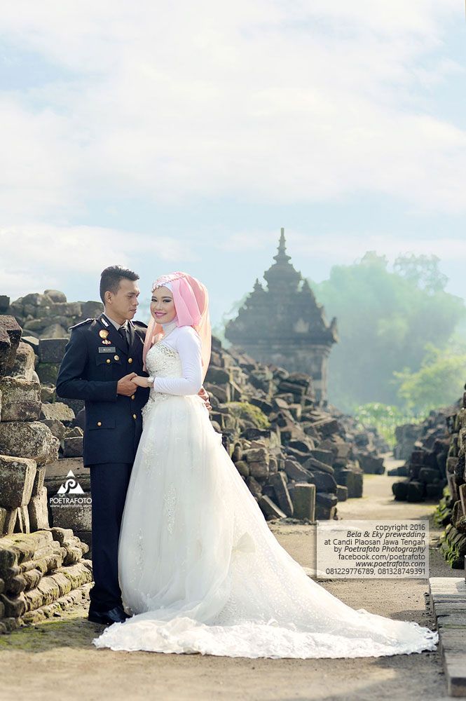 Detail Foto Prewedding Brimob Nomer 33