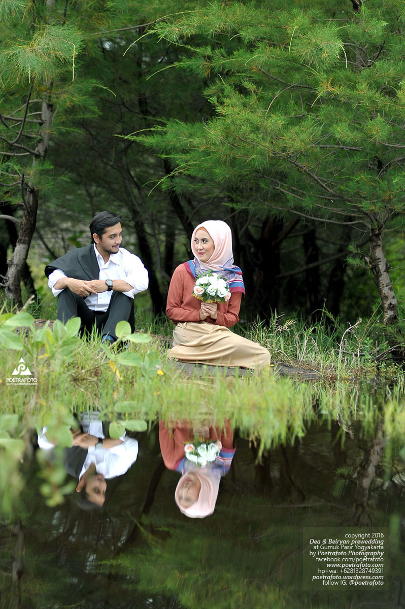 Detail Foto Prewedding Casual Hijab Nomer 21