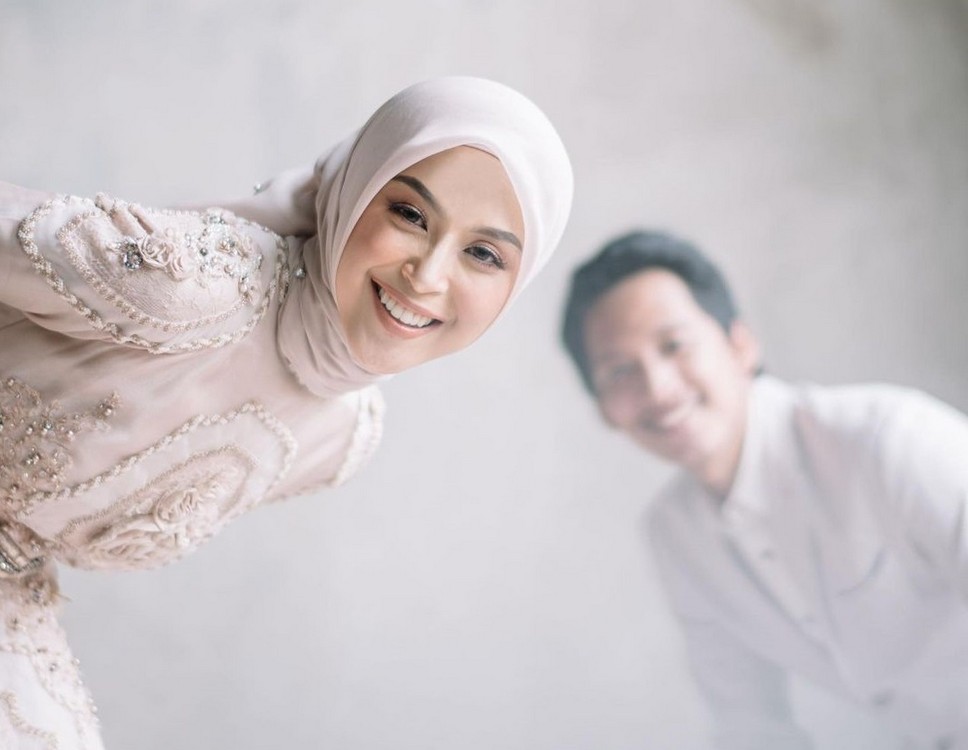 Detail Foto Prewedding Casual Hijab Nomer 29