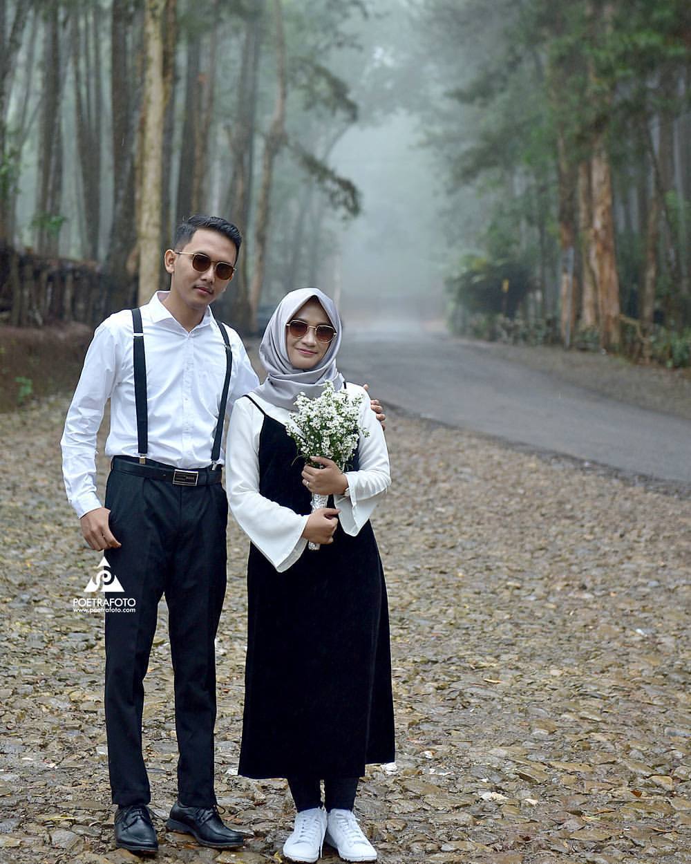 Detail Foto Prewedding Casual Hijab Nomer 31