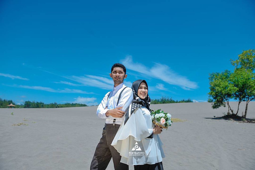 Detail Foto Prewedding Casual Hijab Nomer 36