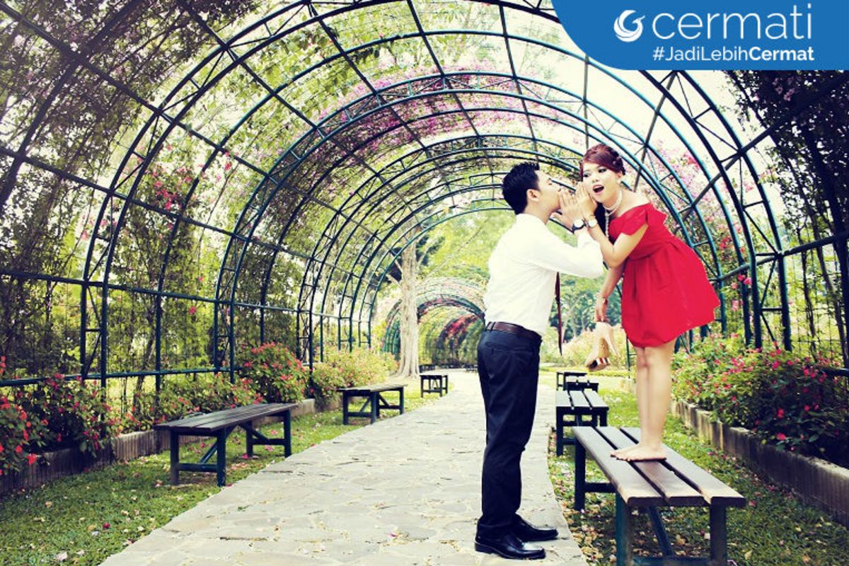 Detail Foto Prewedding Di Ancol Nomer 22