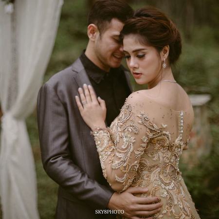 Detail Foto Prewedding Di Hutan Nomer 23