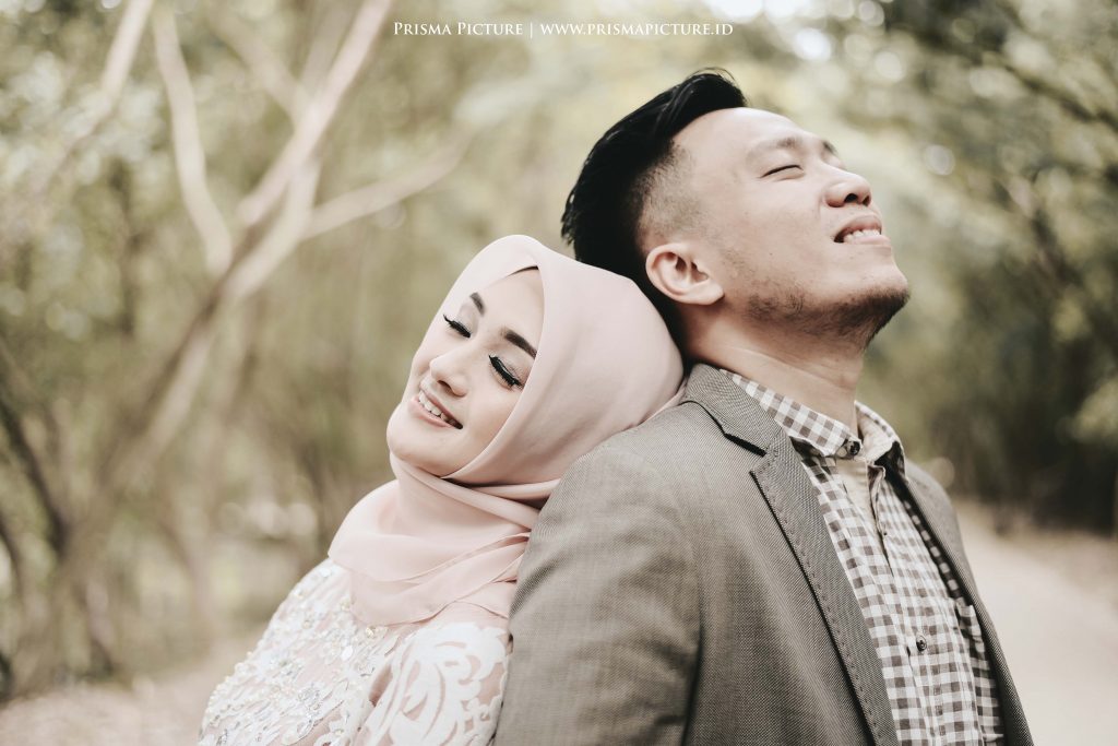 Detail Foto Prewedding Di Hutan Nomer 48