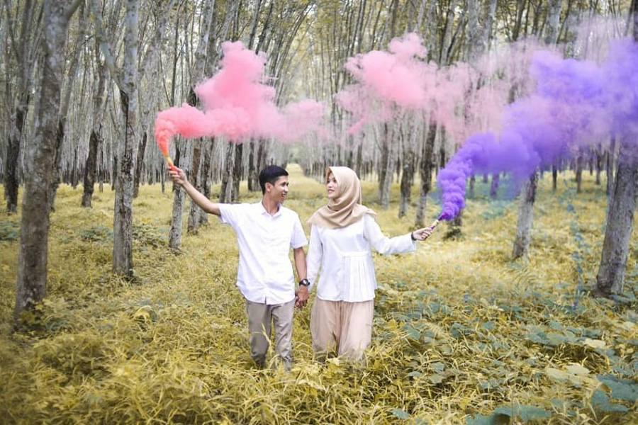 Detail Foto Prewedding Di Kebun Teh Nomer 43