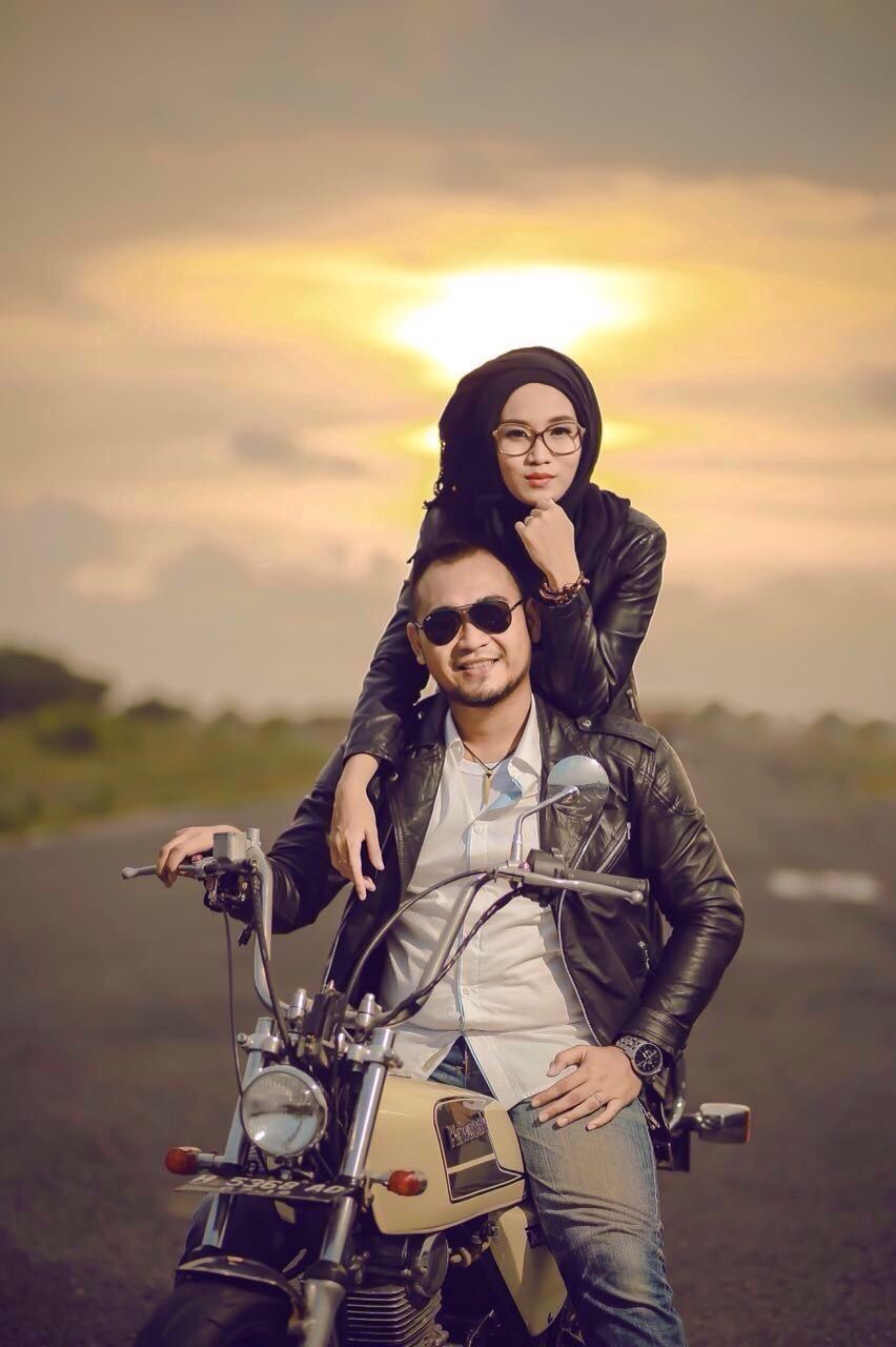 Detail Foto Prewedding Di Motor Nomer 2