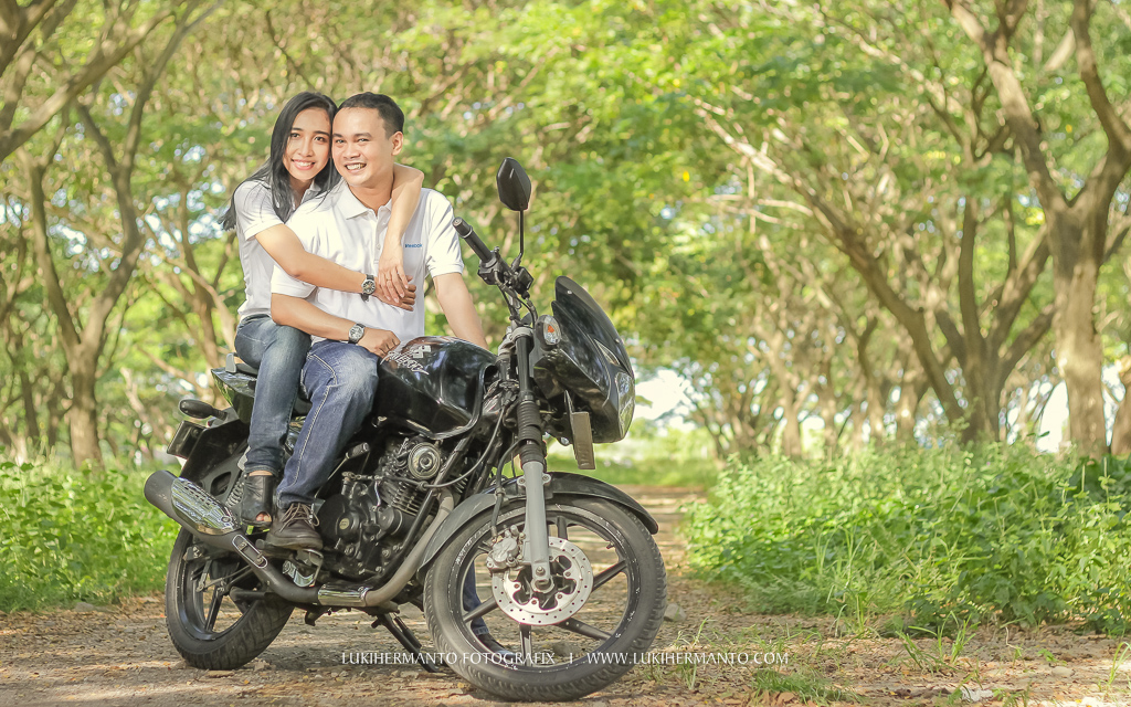 Detail Foto Prewedding Di Motor Nomer 22