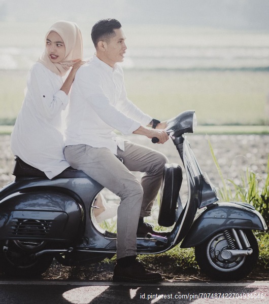 Detail Foto Prewedding Di Motor Nomer 48