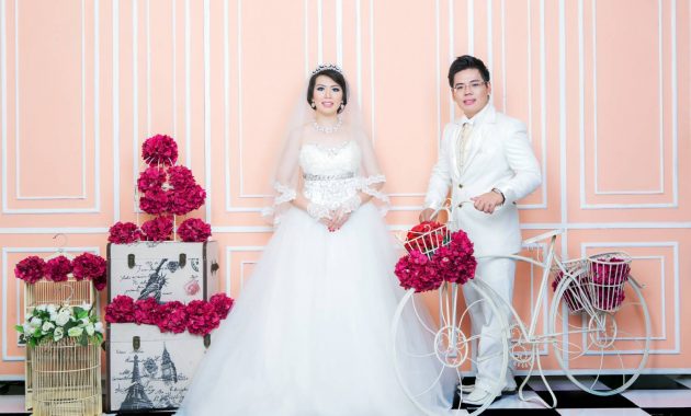 Detail Foto Prewedding Di Studio Nomer 41