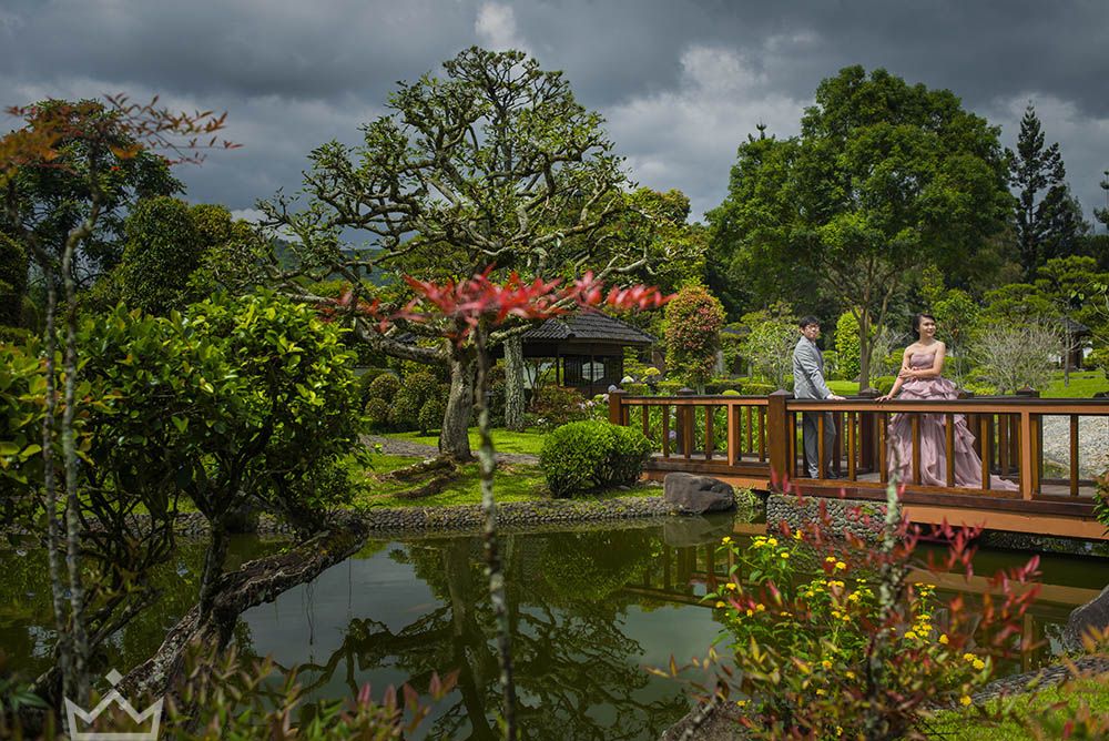 Detail Foto Prewedding Di Taman Bunga Nusantara Nomer 5