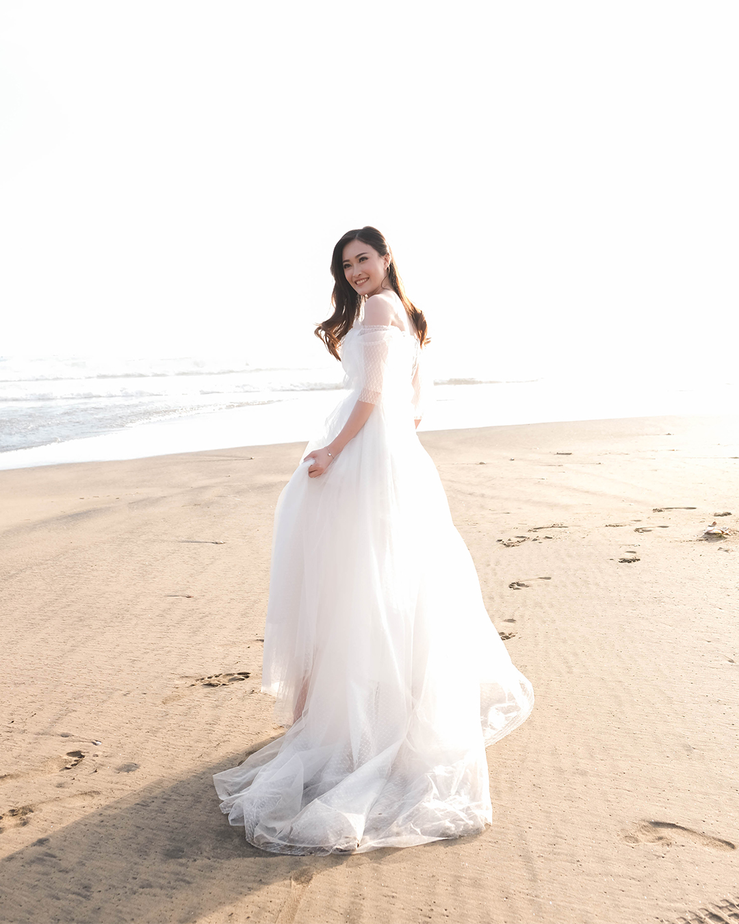 Detail Foto Prewedding Gaun Putih Nomer 12