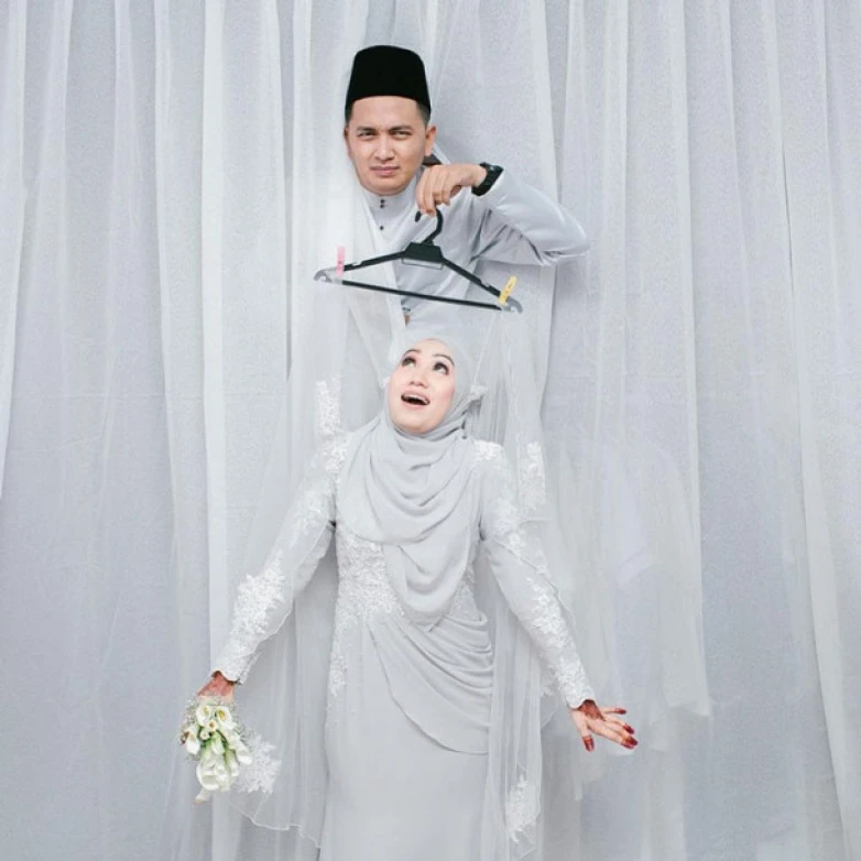 Detail Foto Prewedding Islami Indoor Nomer 7