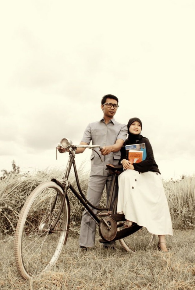 Detail Foto Prewedding Jadul Nomer 17