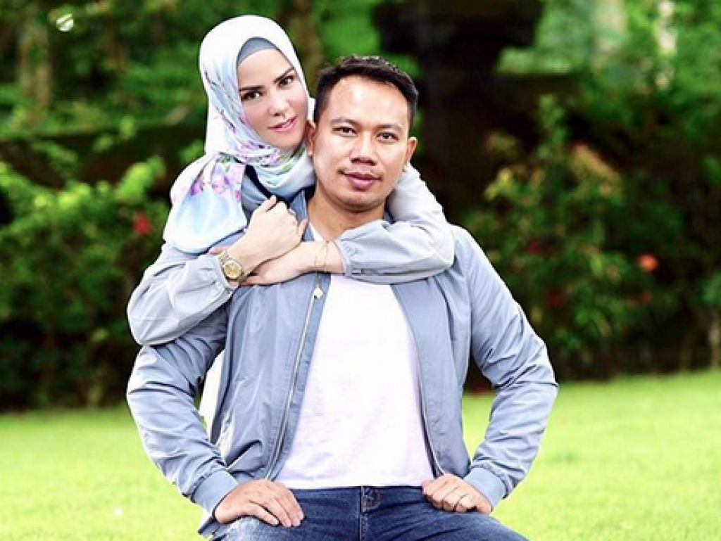 Detail Foto Prewedding Muslim Romantis Nomer 31