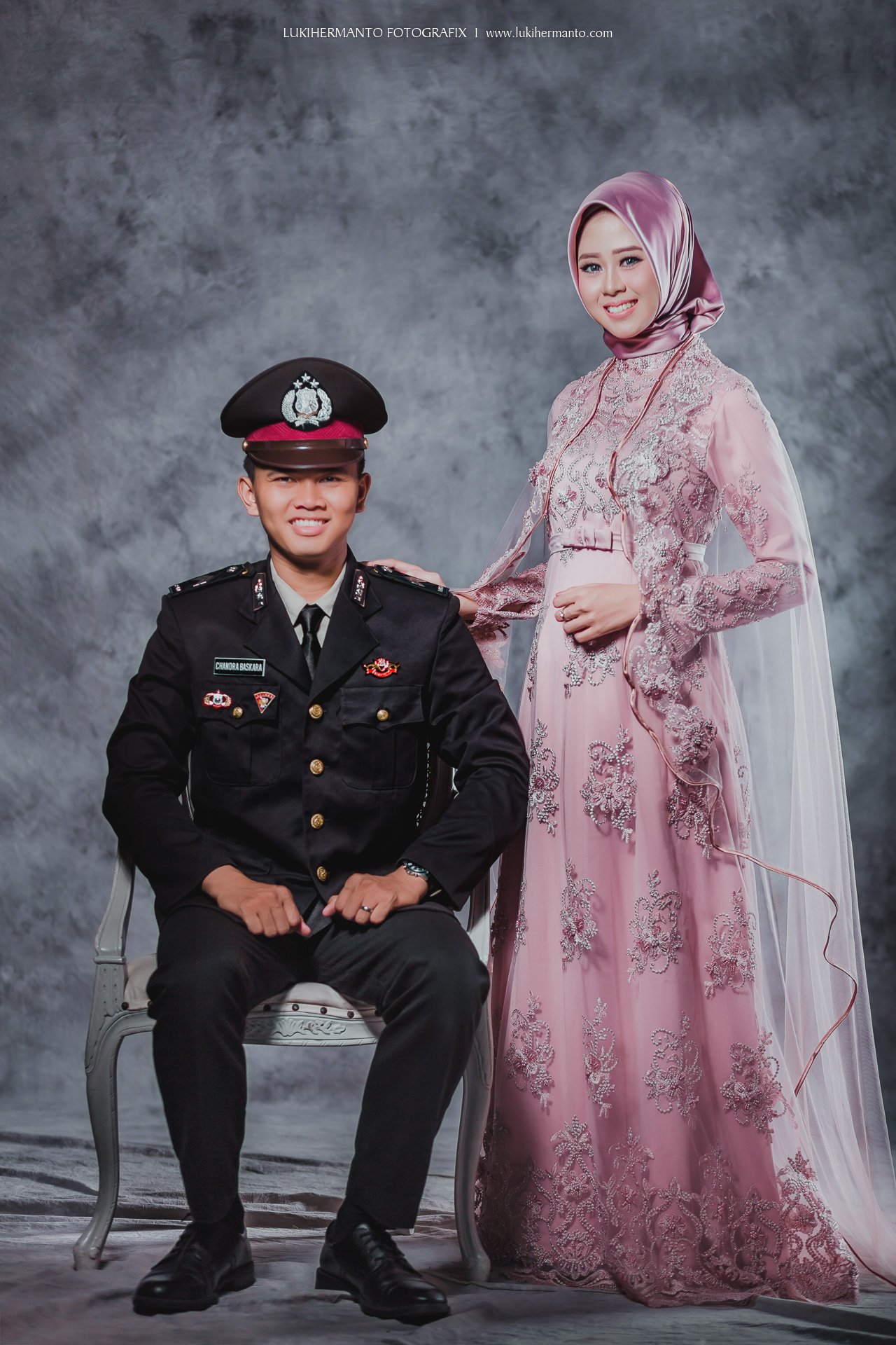 Detail Foto Prewedding Polisi Nomer 11