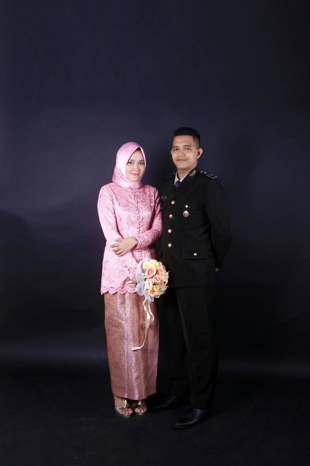 Detail Foto Prewedding Polisi Nomer 50