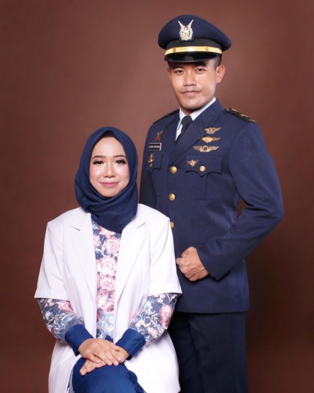 Detail Foto Prewedding Polisi Dan Perawat Nomer 19