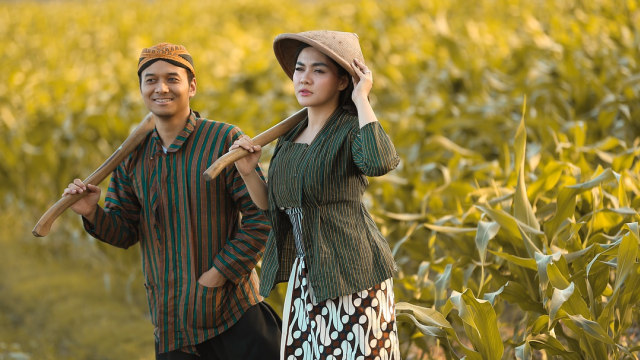 Detail Foto Prewedding Sederhana Nomer 11