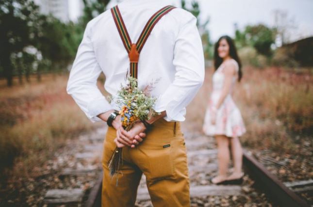 Detail Foto Prewedding Sederhana Tapi Menarik Nomer 19