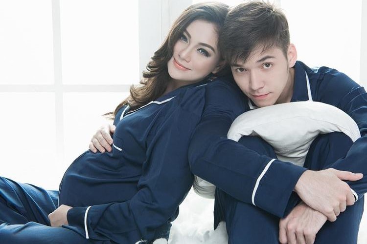 Detail Foto Prewedding Stefan William Nomer 36