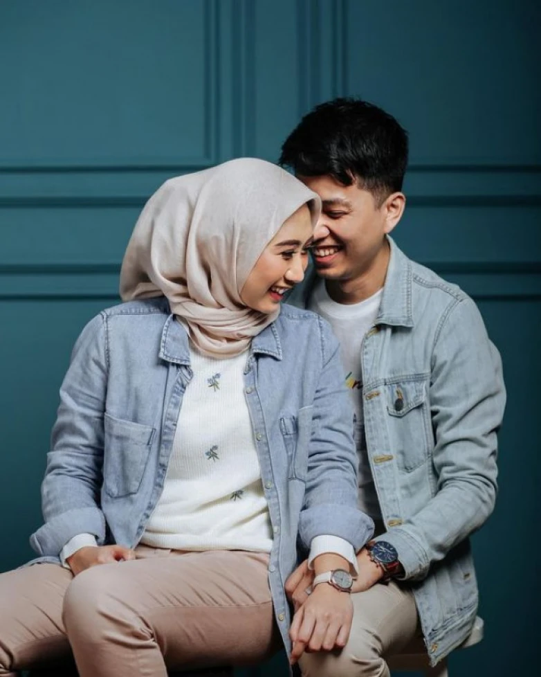 Detail Foto Prewedding Studio Nomer 23