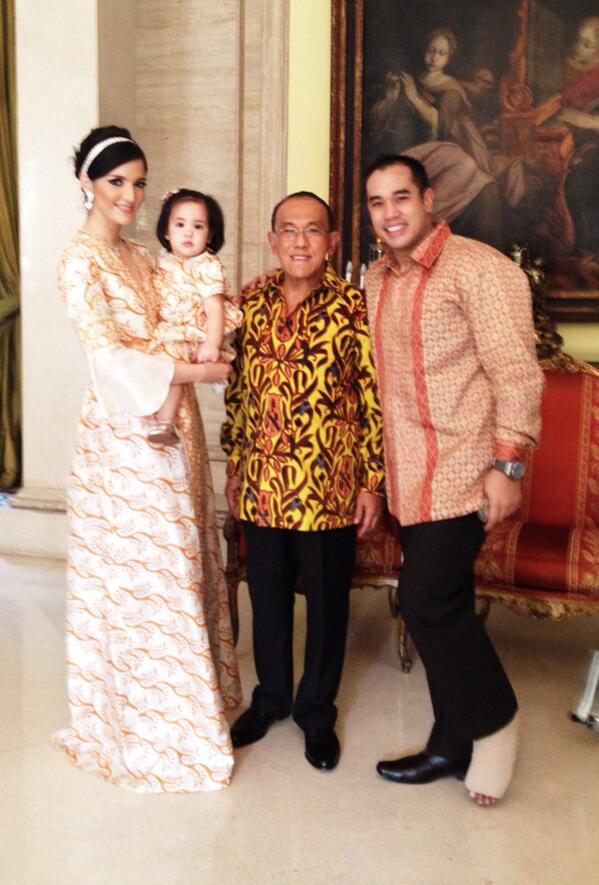 Detail Foto Preweding Nia Ramadhani Nomer 54