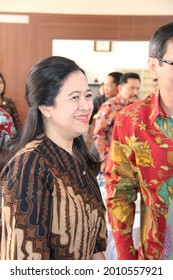 Detail Foto Puan Maharani Nomer 48