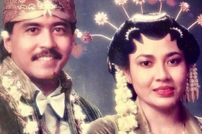 Detail Foto Rano Karno Waktu Muda Nomer 20