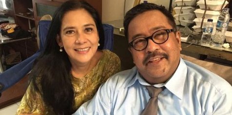 Detail Foto Rano Karno Waktu Muda Nomer 41
