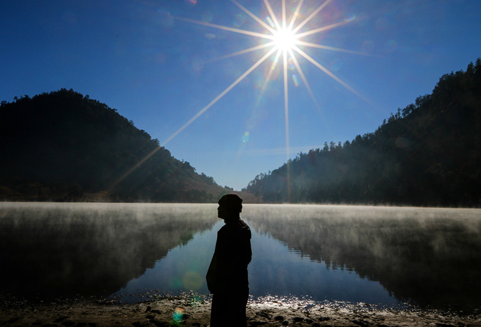 Detail Foto Ranu Kumbolo Semeru Nomer 10