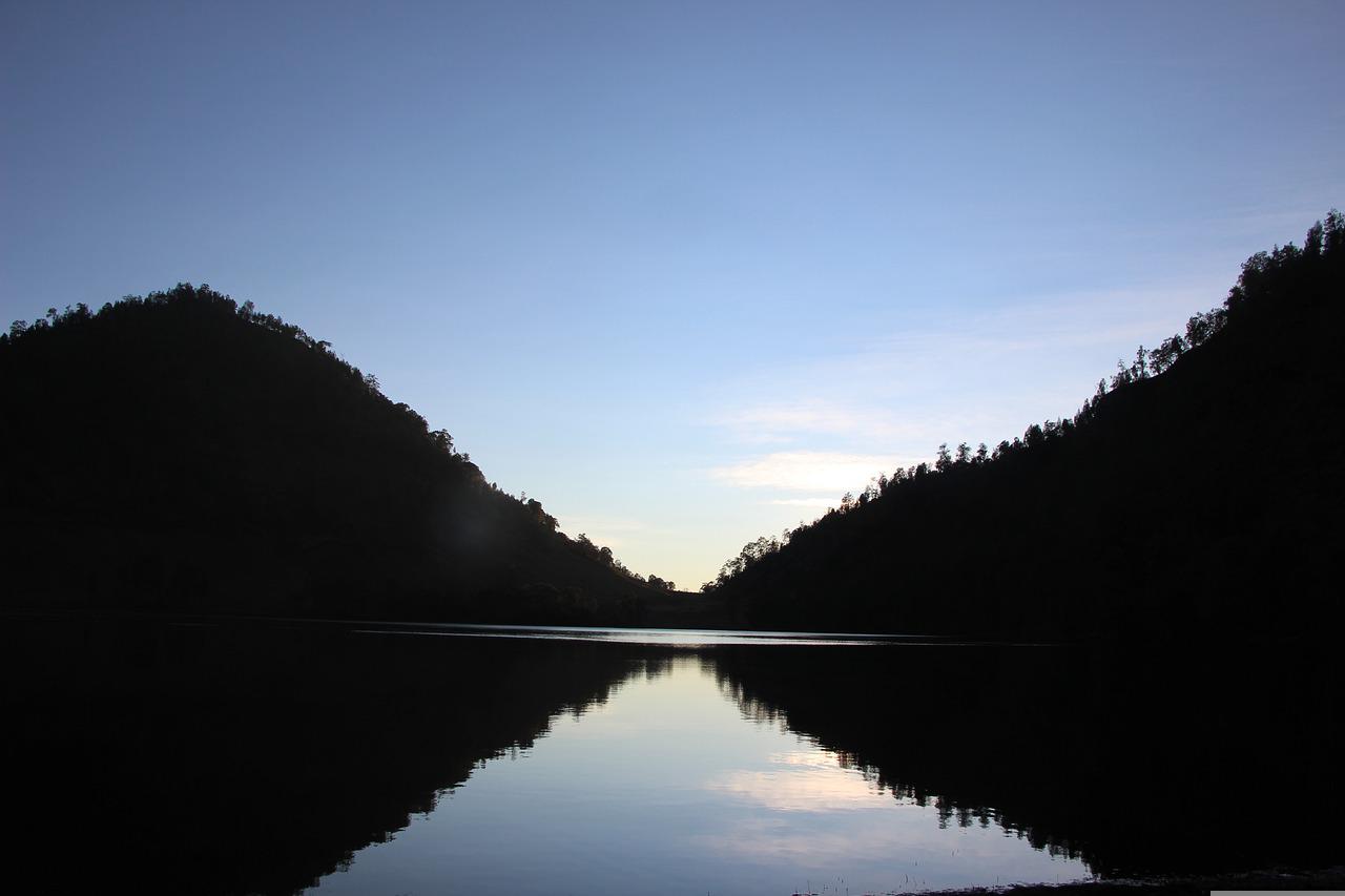 Detail Foto Ranu Kumbolo Semeru Nomer 38