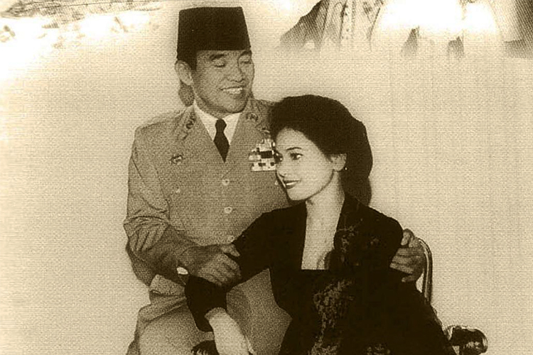 Detail Foto Ratna Sari Dewi Istri Soekarno Nomer 48