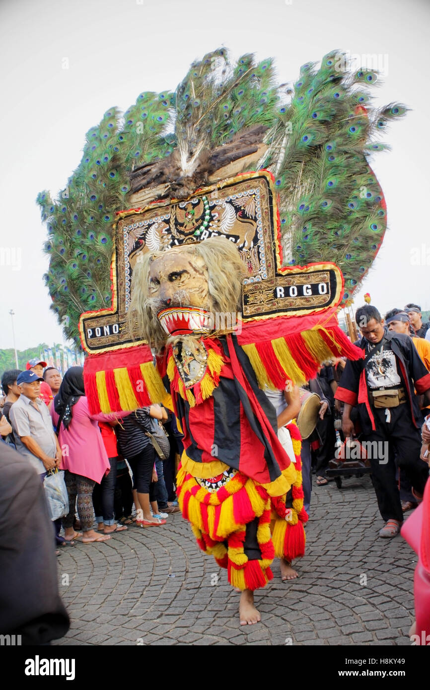 Detail Foto Reog Ponorogo Nomer 23