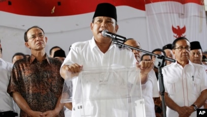 Detail Foto Resmi Prabowo Nomer 32