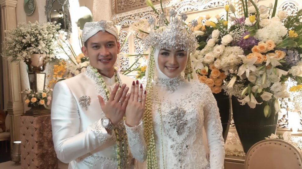 Detail Foto Rezky Aditya Dan Citra Kirana Nomer 41