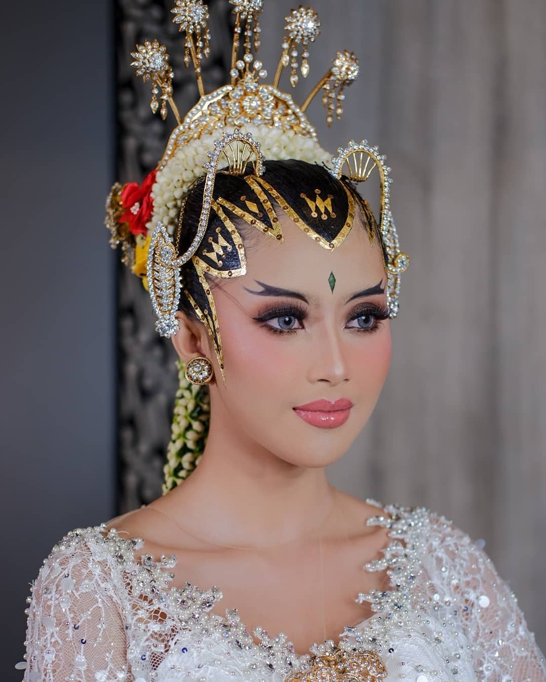 Detail Foto Rias Pengantin Nomer 21