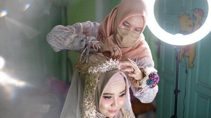 Detail Foto Rias Pengantin Nomer 35