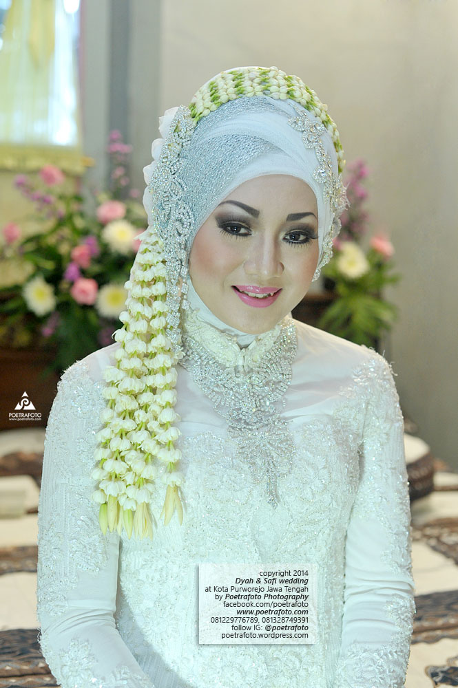 Detail Foto Rias Pengantin Hijab Nomer 21