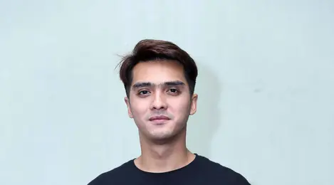 Detail Foto Ricky Harun Nomer 40