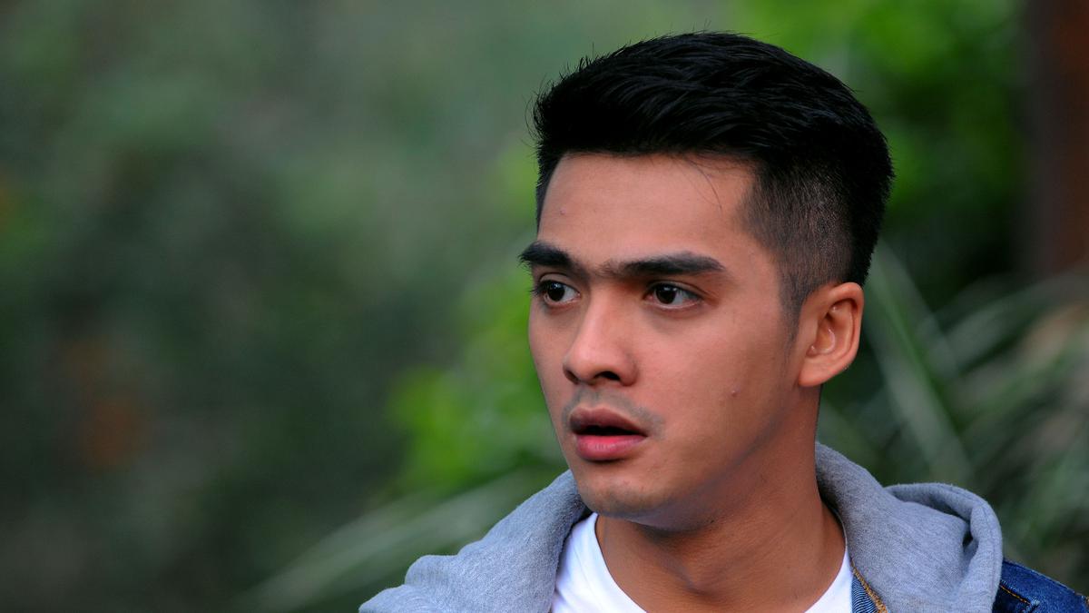 Detail Foto Ricky Harun Nomer 44