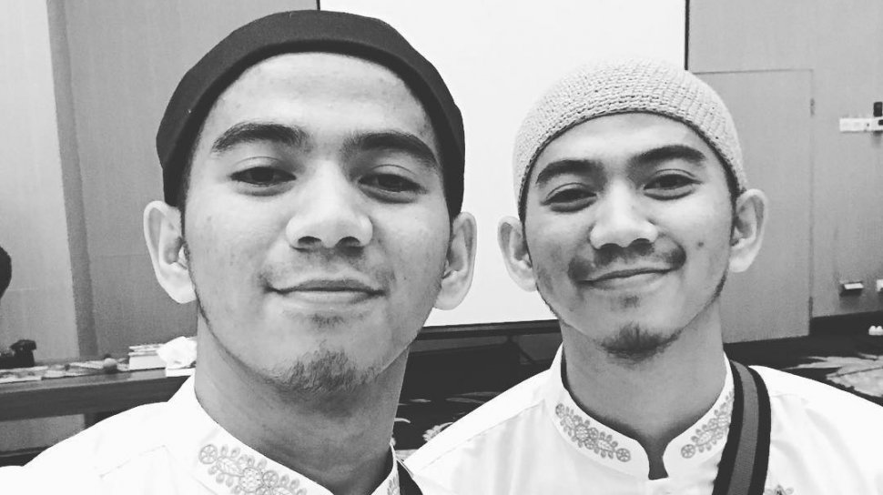 Detail Foto Rizki Dan Ridho Nomer 48