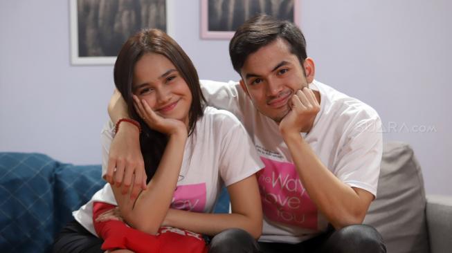 Detail Foto Rizky Nazar Dan Pacar Nomer 2