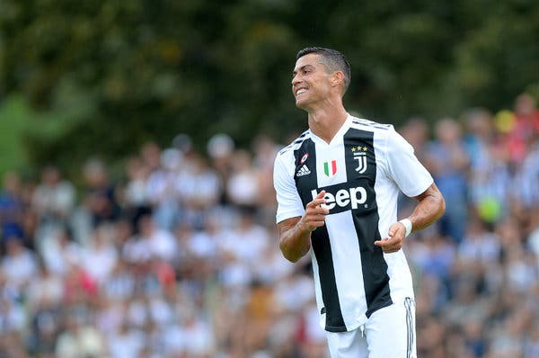 Detail Foto Ronaldo Di Juventus Nomer 20