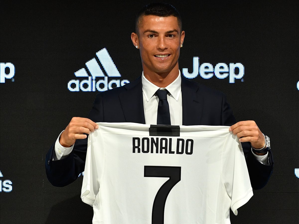 Detail Foto Ronaldo Di Juventus Nomer 6