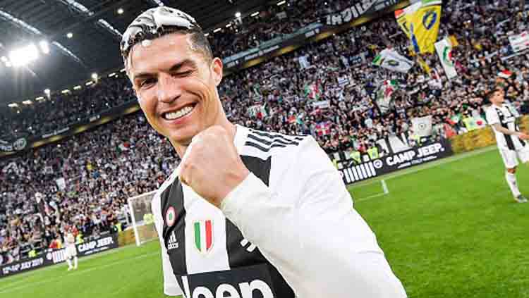 Detail Foto Ronaldo Keren Nomer 44