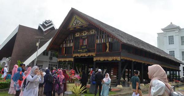 Detail Foto Rumah Adat Aceh Nomer 21